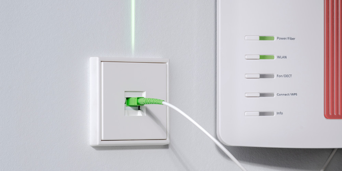 Die neuen Glasfaser-Anschlussdosen bei S&H Solar Energie in Böhmenkirch